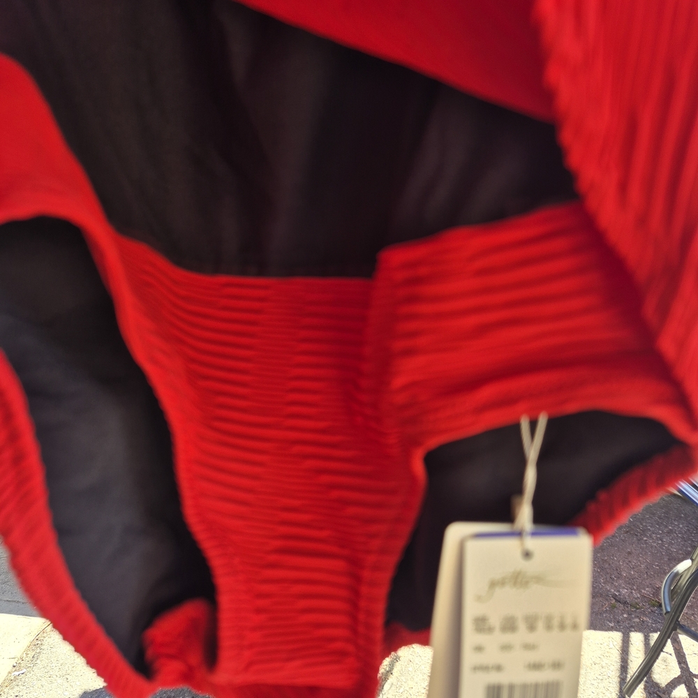 Red Ribbed Swimsuit - Picture 3 of 5